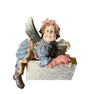 Boyds Bears and Friends Wee Folkstones Immaculata T Faerieburg 36302 2E